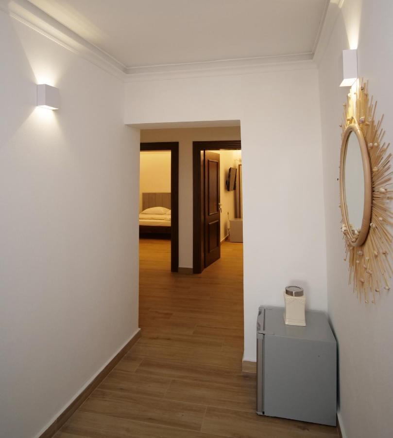 Vila Fatos Qama Berat Extérieur photo